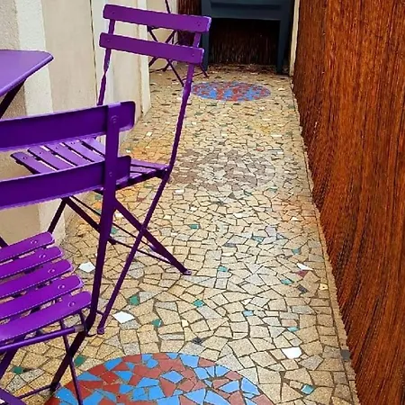 Large Aircon Balcony Grand Buffets 3 Bedrooms 1 Bath Apartment Narbonne
